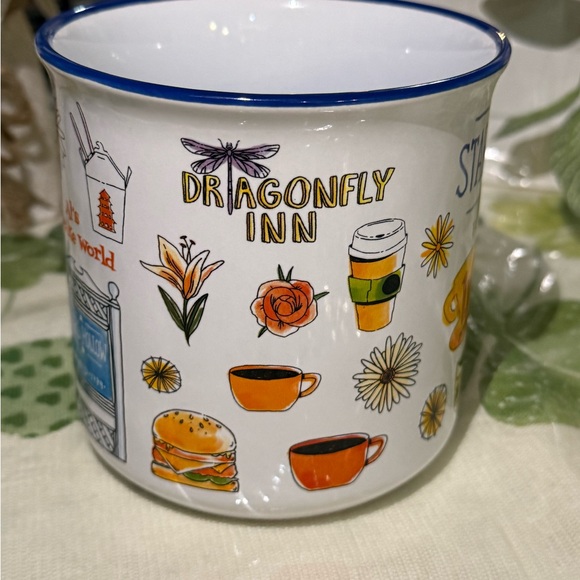 Warner Bros- Gilmore Girls- Stars Hollow Ceramic Mug with Blue Accents - Picture 3 of 6